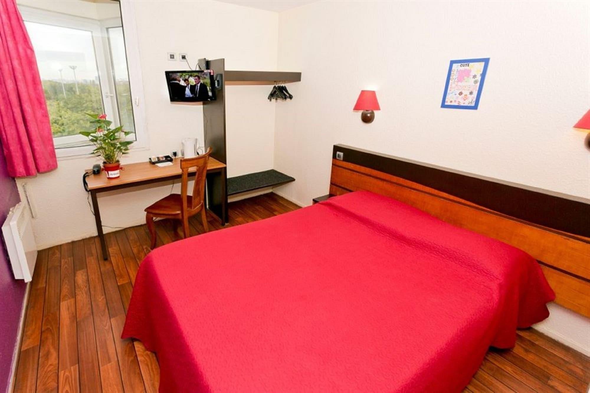 Ibis Styles Paris Hippodrome De Vincennes Hotel Жоанвил-льо-Пон Екстериор снимка